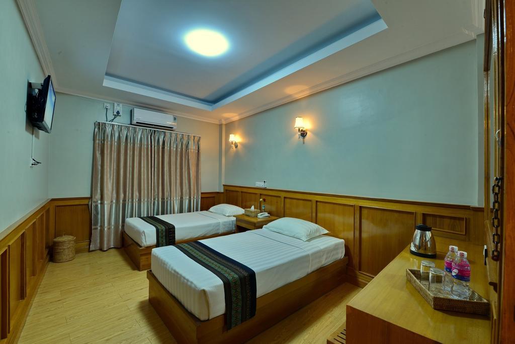 Innwa Motel Bagan Rum bild